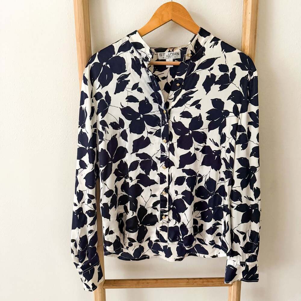 St. John Basics Silk Blouse Women’s 10 Navy White Floral Button Down Shirt